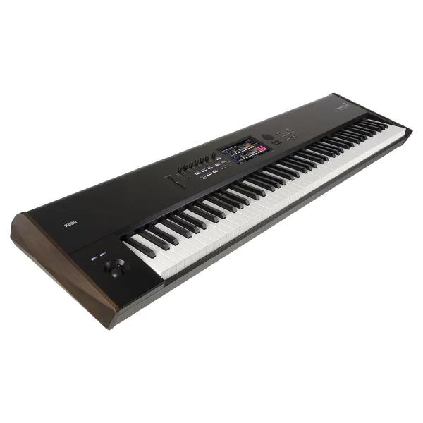 Furtados-Korg, Synthesizer Nautilus-88AT GR