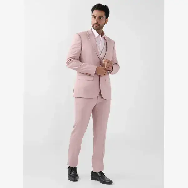 Raymond-Men Red Structured Regular Fit Polyester Blend Suit