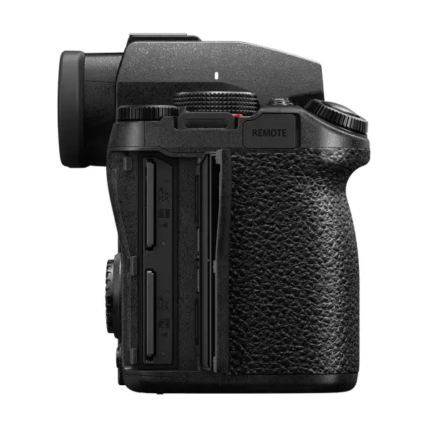 Panasonic-Lumix G9II 25 Mega Pixel Mirrorless MFT Digital Camera with 12-60mm Lens, Phase Hybrid Auto Focus, C4K/4K 120p/ 100p FHD 280p (DC-G9M2LGW, Black)